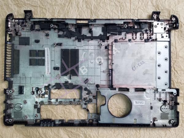 Нижня частина Acer Aspire E1-522